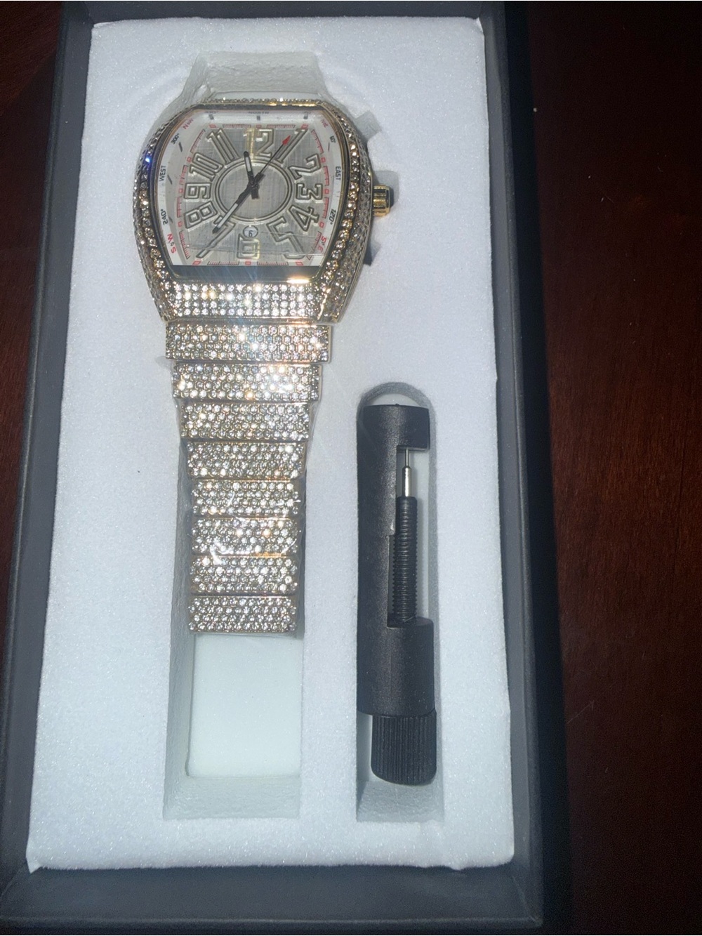 Crystal-Embellished Gold Tone Men's Watch with White Dial